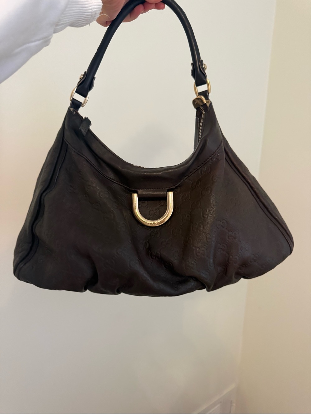 Gucci Vintage Dark Brown Leather Shoulder Bag with Gold D-Ring